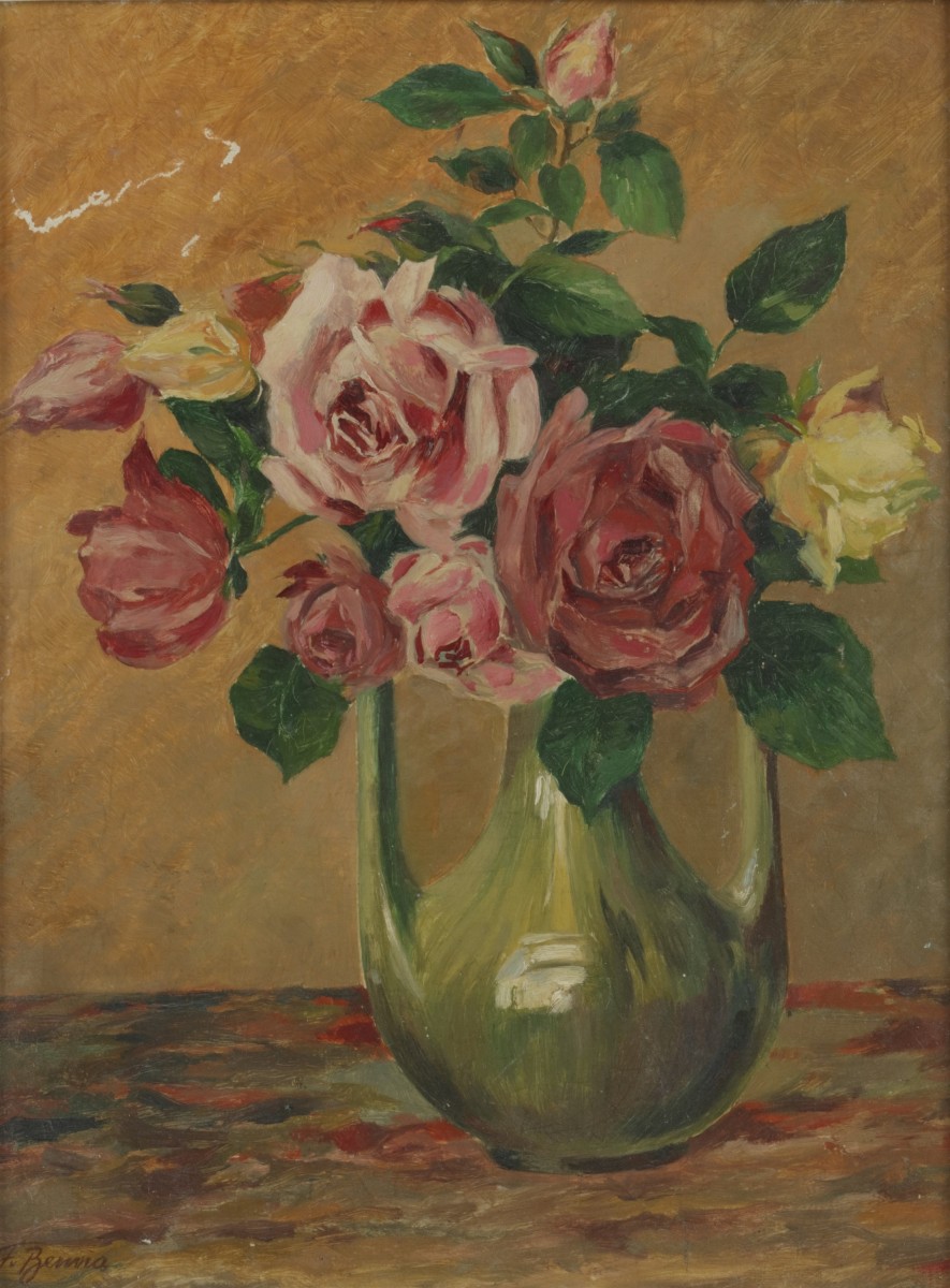 Onduidelijk gesigneerd (rechtsonder), 20e eeuw. Een stilleven van rozen in een vaas.