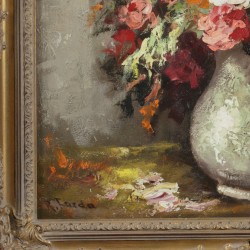 Hollandse School, 20e eeuw. Stilleven van bloemen op een vaas.