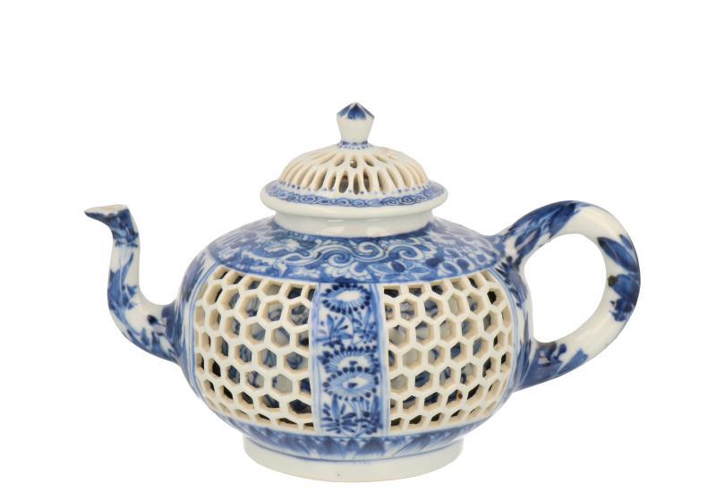 Theepot. 