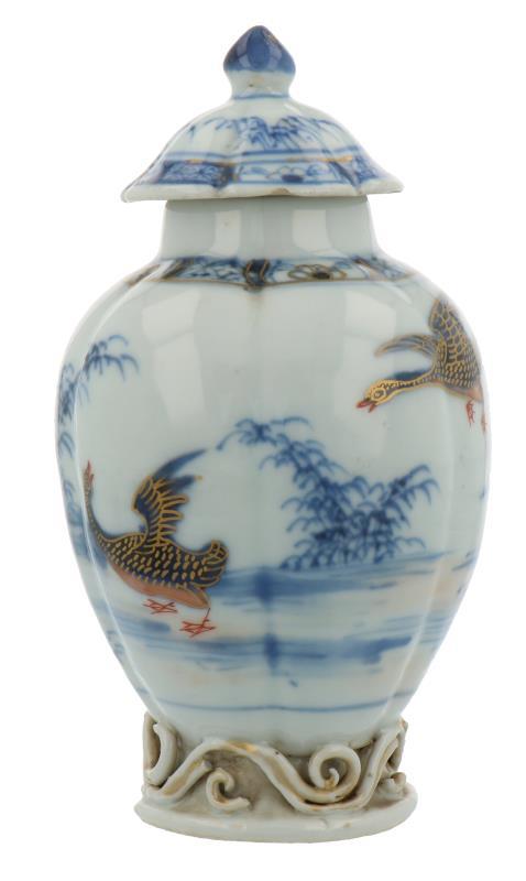 Chine de commande dekselpotje. 