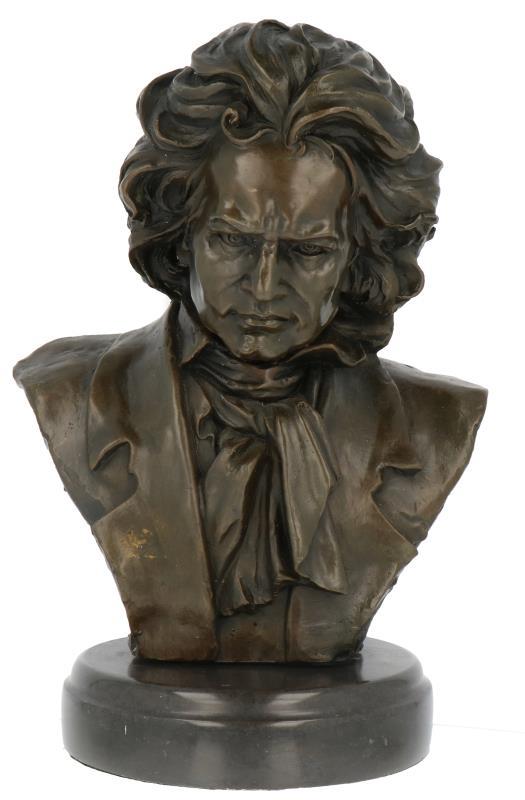 Bronzen buste van Beethoven.