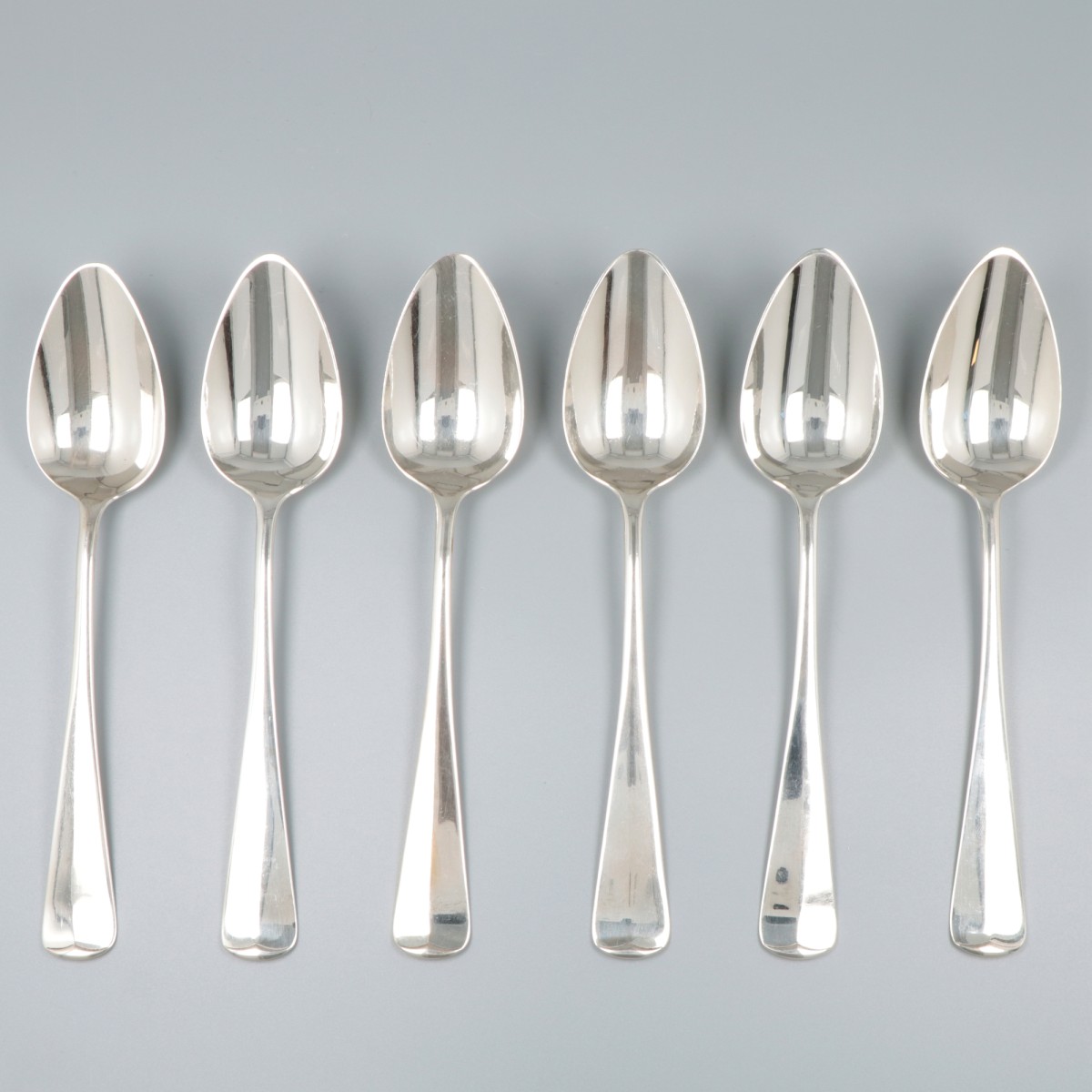 6-delige set dinerlepels Haags lofje, zilver.