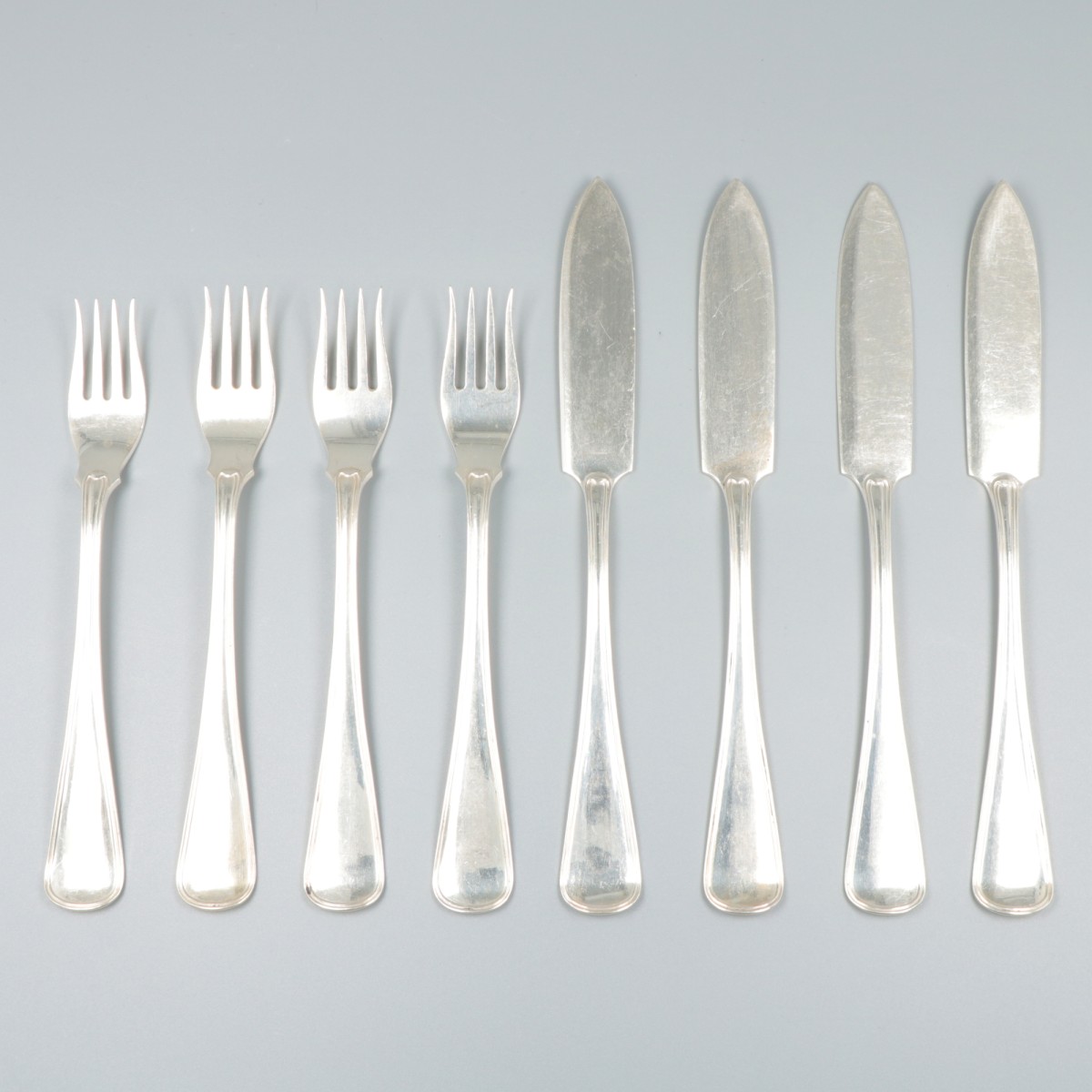 8-delig visbestek Hollands rondfilet, zilver.