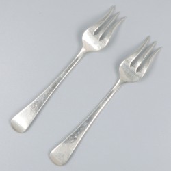 2-delige set vleeswarenvorkjes Hollands rondfilet, zilver.