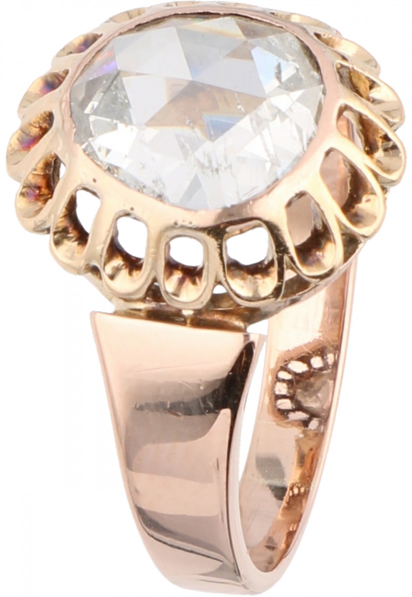 Rosegouden solitair ring, met ca. 1.37 ct. diamant - 14 kt.