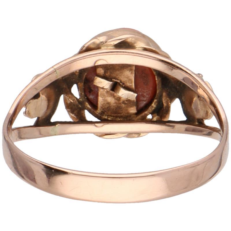 Roségouden ring, bloedkoraal - 14 kt.