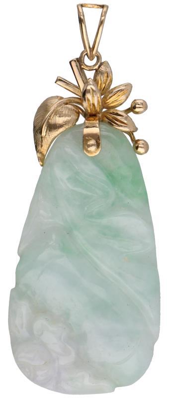 Geelgouden hanger, gesneden jade - 14 kt.