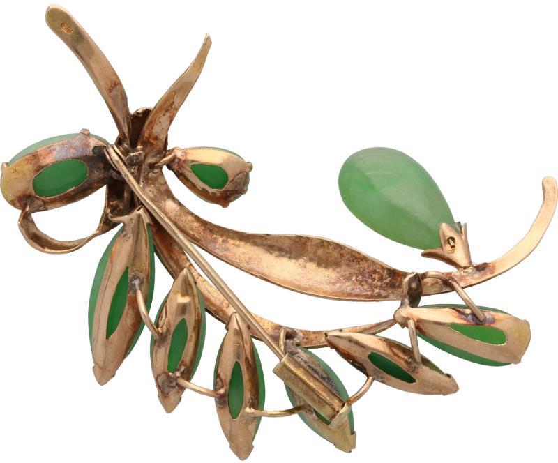 Roségouden broche, jade - 14 kt.