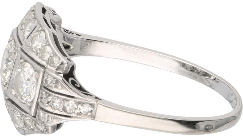 Witgouden ring, ca. 1.37 ct. diamant - 14 kt.