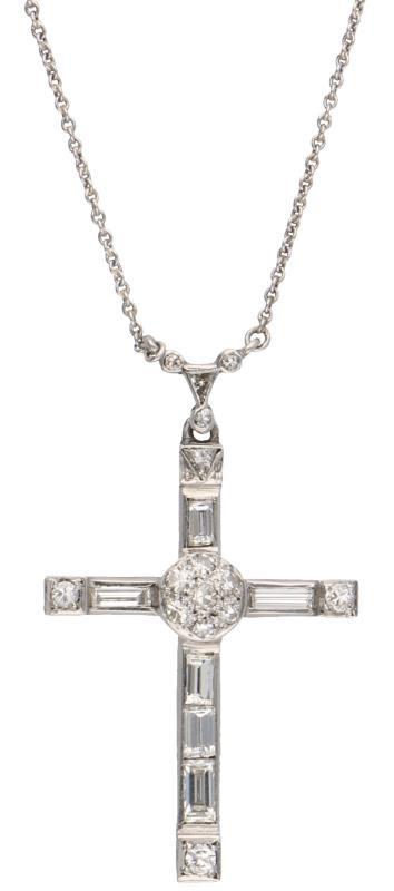 Witgouden collier met een kruisvormige hanger, ca. 0.94 ct. diamant - 18 kt.