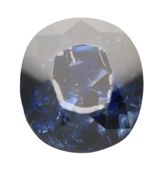 IJGC Cushion Faceted geslepen saffier 7.78 ct.