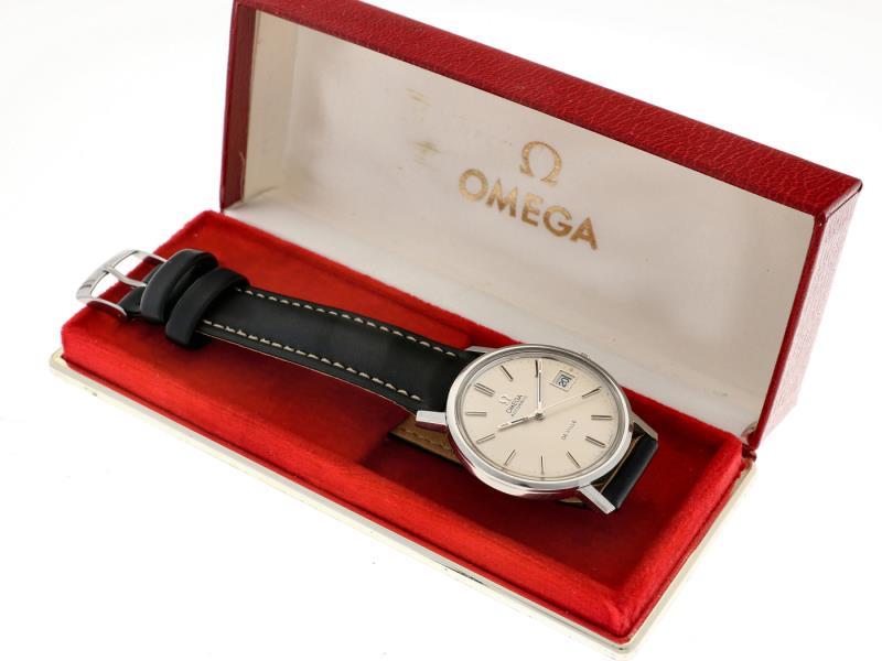 Omega de Ville datecal. 1012 - Herenhorloge - Handopwindbaar - ca. 1964.