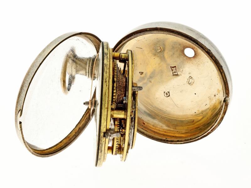 Zakhorloge zilver, snek spillegang ''L.O. Jacobs, Newcastle'' - Herenzakhorloge - Handopwindbaar - ca. 1820.