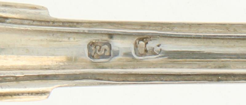 (13) Delige set gebaksvorkjes zilver.