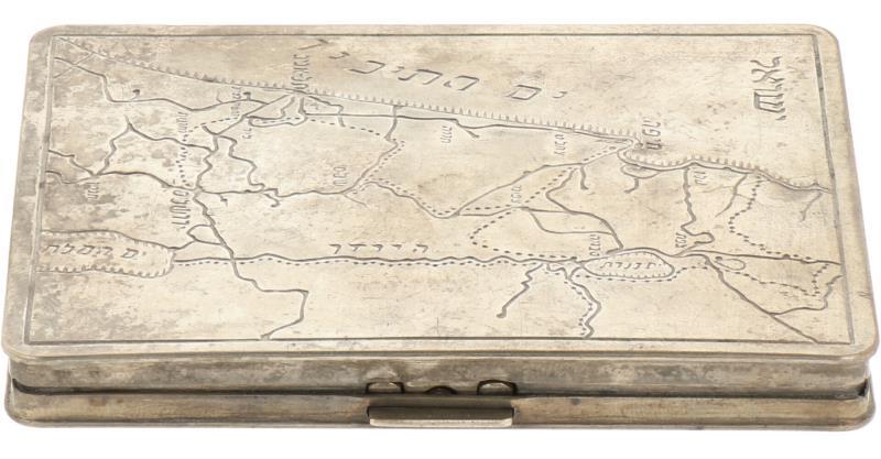Sigaretten etui.