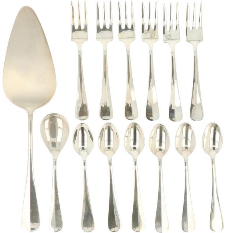 (14) Delige set zilver.