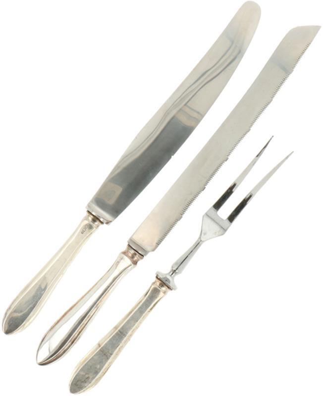 Trancheerset en broodmes zilver.