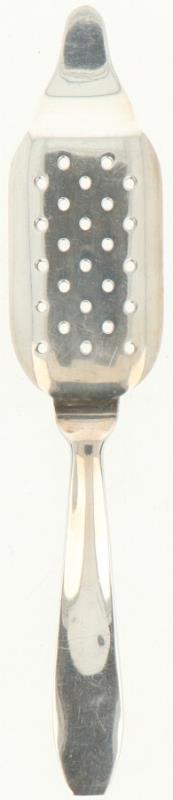 (2) Oesterschepjes. zilver.