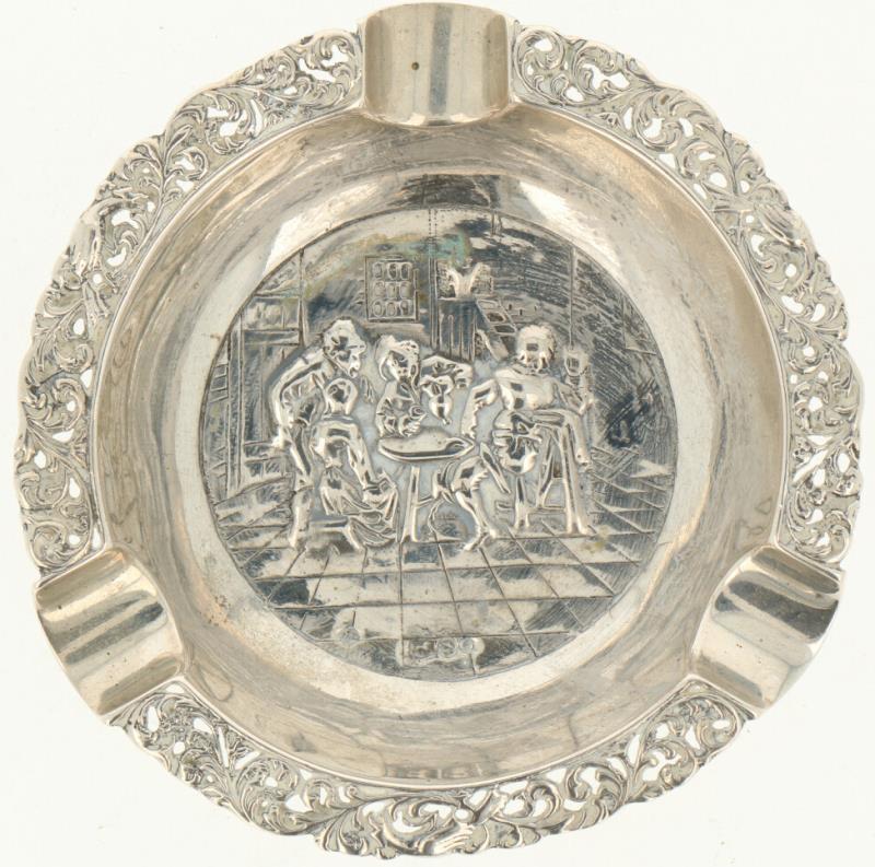 (2) Delig lot asbakken zilver.