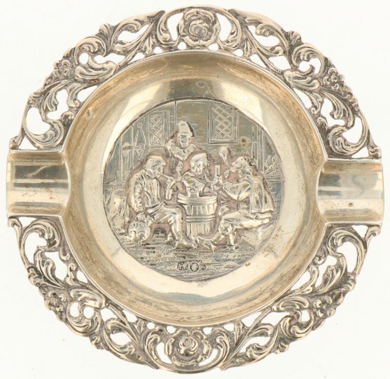 (2) Delig lot asbakken zilver.