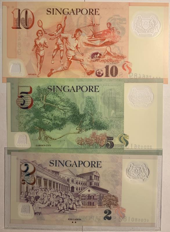 Singapore. 2, 5 and 10 dollars. Banknote. Type 2005. - UNC.