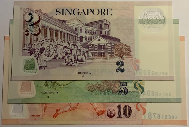 Singapore. 2, 5 and 10 dollars. Banknote. Type 2005. - UNC.