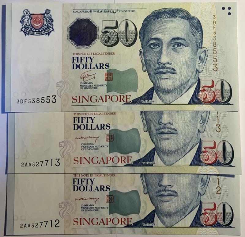 Singapore. 3x 50 dollars. Banknote. Type 2005. - UNC.