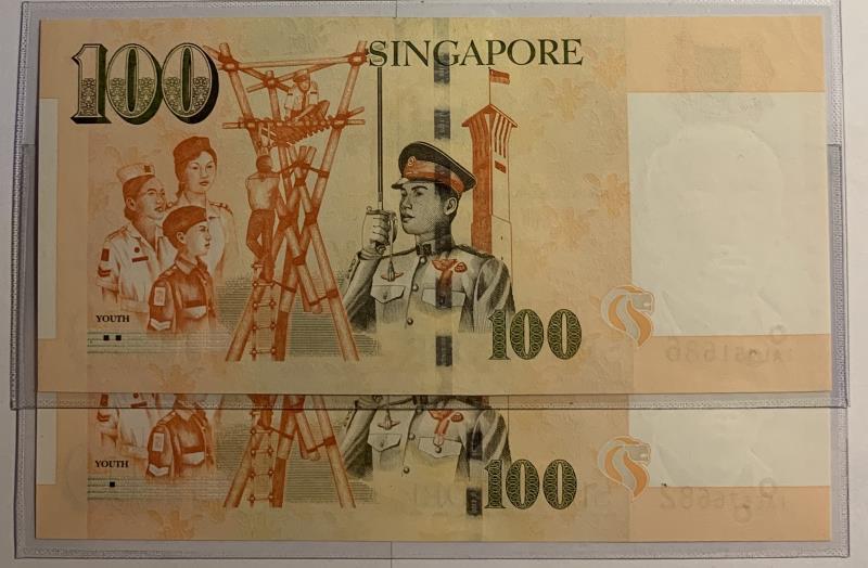 Singapore. 2x 100 dollars. Banknote. Type 2005. - UNC.