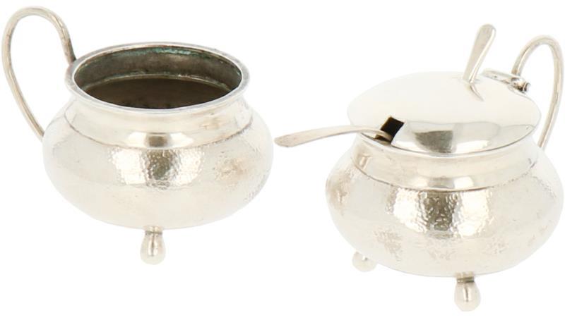 Mosterdpot en zoutkelder zilver.