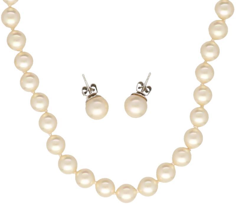 Parel collier en oorbellen, markasiet en imitatie parel - 835/1000.