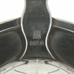 Georg Jensen Theezeefje model "Pyramid" zilver.