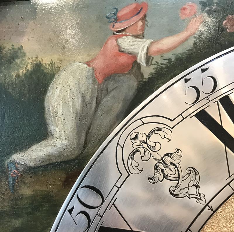 Een wortelnoten belijmde Amsterdams staand horloge, adres Nicolaas Weijlandt (1700-1756).