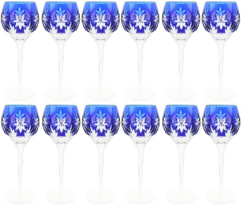 Een set van (12) Val Saint Lambert geslepen glazen, blauw gekleurd.