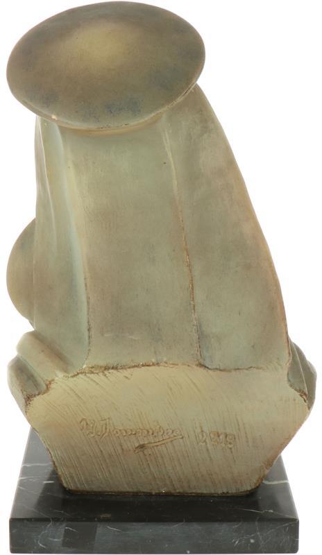 Johannes Dommisse (1875 - 1955). Terracotta beeld van moeder met kind. 