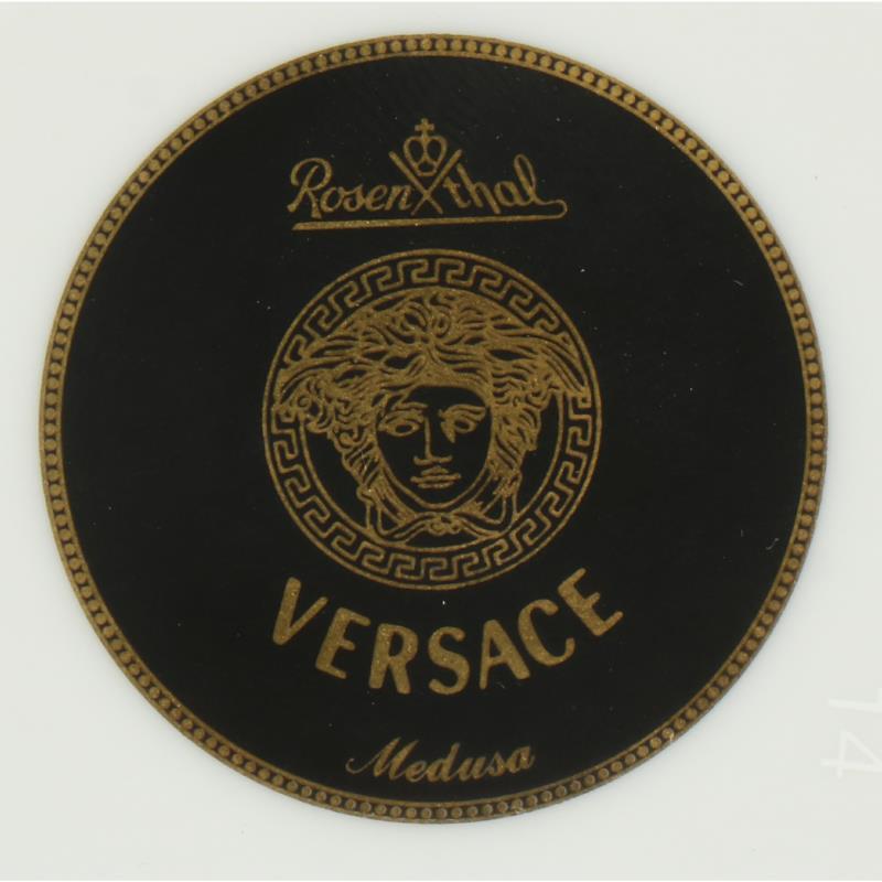 Een porseleinen dekseldoos met Medusa decor. Rosenthal voor Versace. Duitsland, 21e eeuw.  