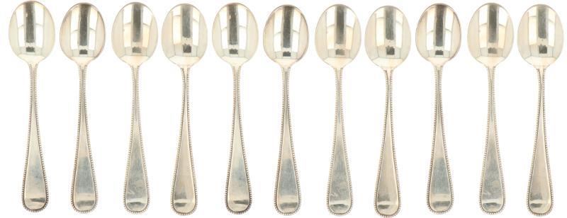 (11) Delige set dessertlepels zilver.