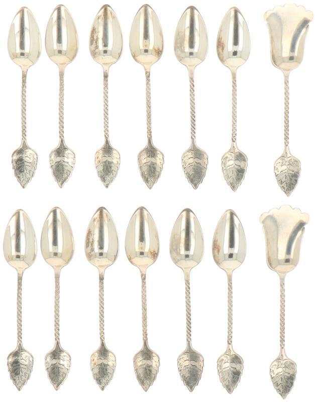 (14) Delige set koffielepels zilver.
