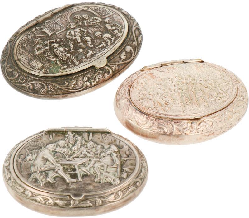 (3) Delig lot doosjes zilver.