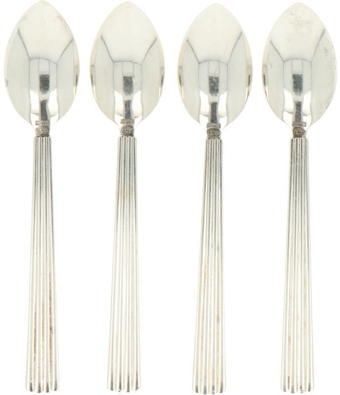 (4) Delige set Koffie lepeltjes 'Bernadotte' Georg Jensen zilver.