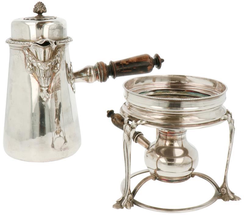Chocolade kan met komfoor Georges Falkenberg (1894-1928) zilver.