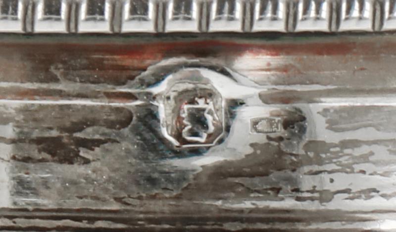 Chocolade kan met komfoor Georges Falkenberg (1894-1928) zilver.