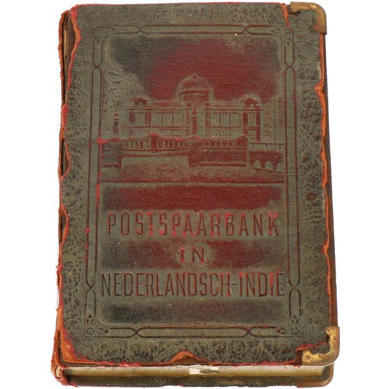 Spaarpot in boekvorm zonder sleutel Nederlands-Indië, Postspaarbank in Nederlands-Indië.