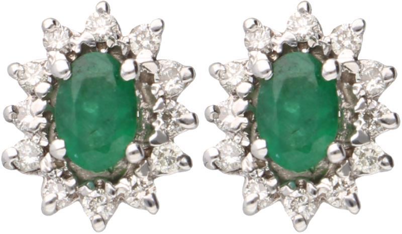 Oorbellen witgoud, ca. 0.12 ct. diamant en smaragd - 14 kt.