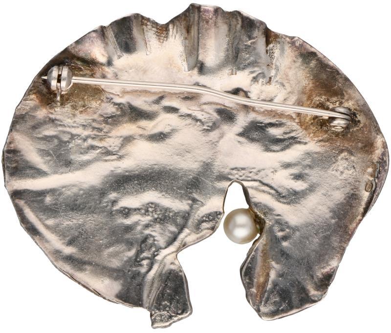 Design broche zilver, cultivé parel - 835/1000.