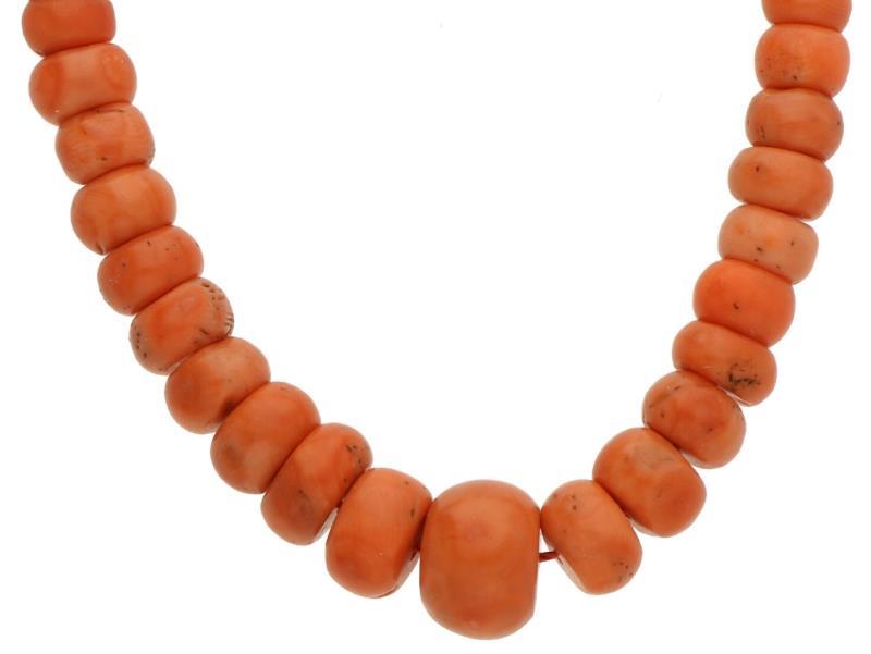 Collier, bloedkoraal.