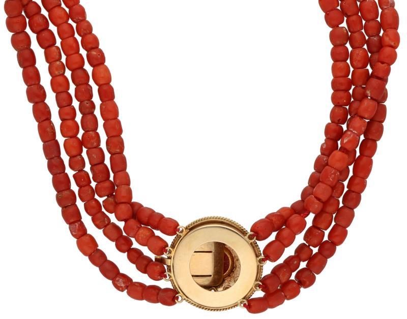 Collier met een geelgouden sluiting, bloedkoraal - 14 kt.