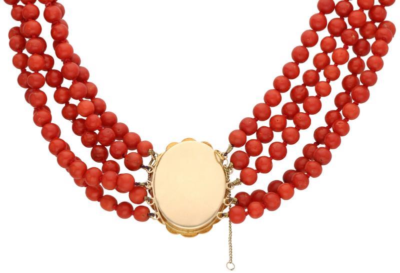 Collier met grote geelgouden sluiting, bloedkoraal - 14 kt.
