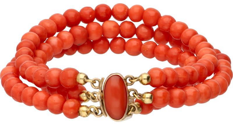 Armband met een geelgouden sluiting, bloedkoraal - 14 kt.