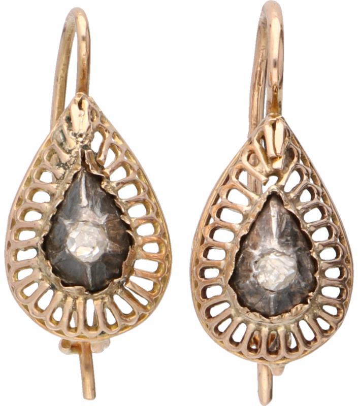 Oorbellen roségoud, diamant - 14 kt. en 925/1000.