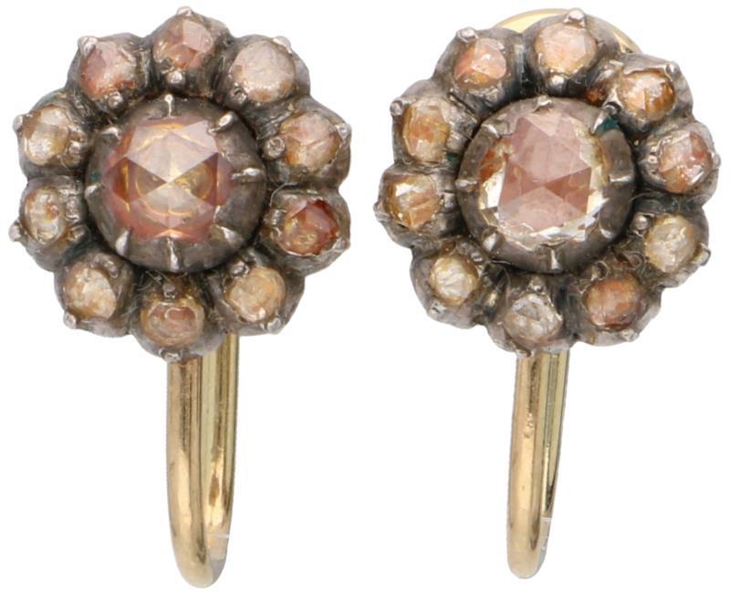 Oorbellen geelgoud, diamant - 14 kt. en 925/1000.